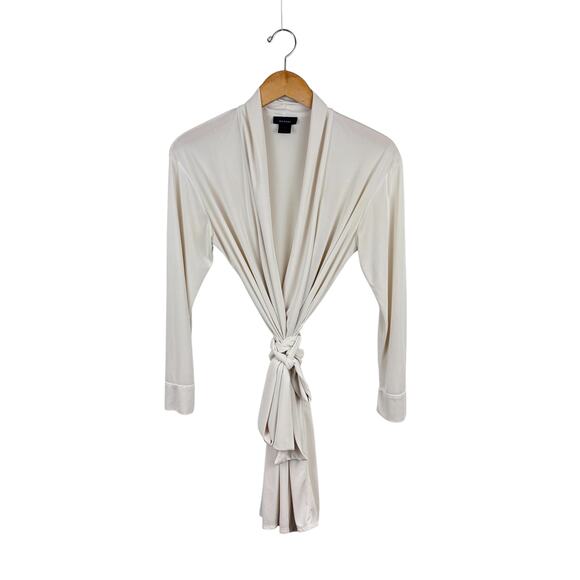 Natori Aphrodite Short Robe - Picture 1 of 4